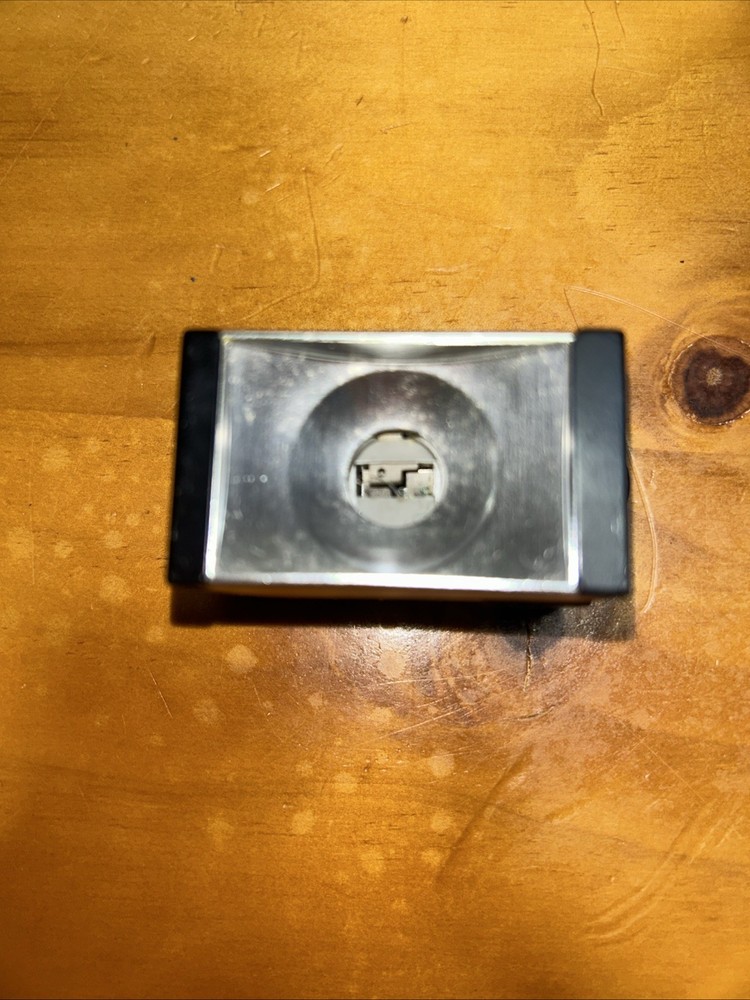 VINTAGE 10135 ROLLEI 16 CAMERA FLASH UNIT ATTACHMENT