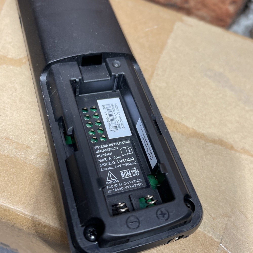 Polycom VVX D230 Wireless Handset and Base Station