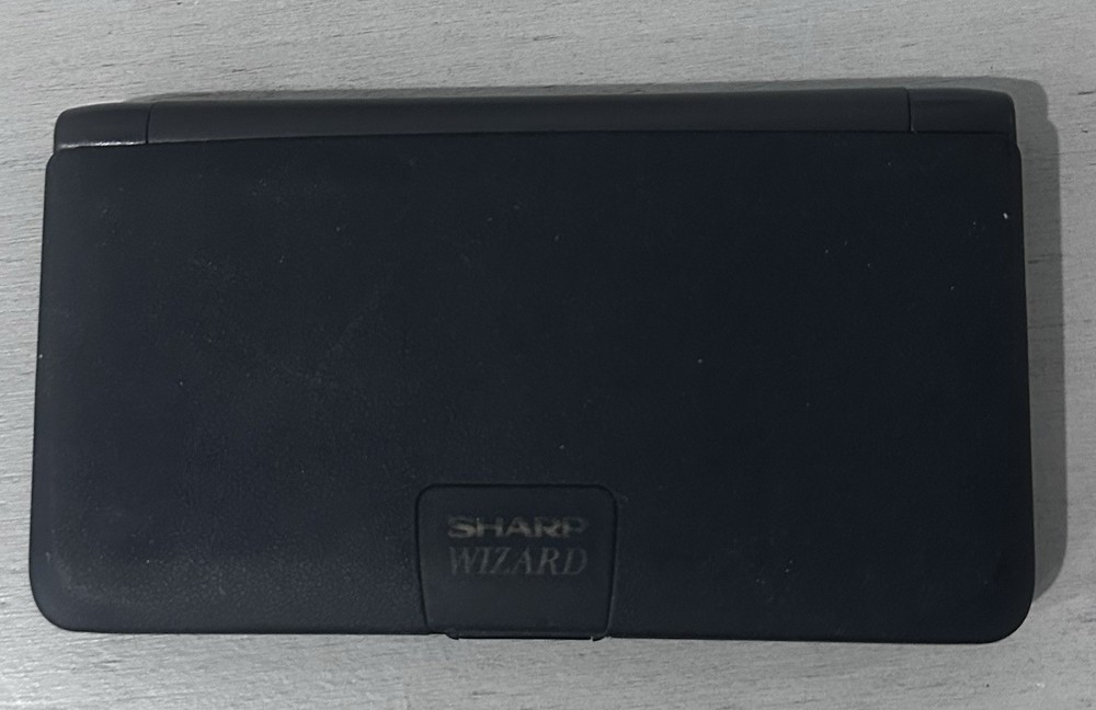 Sharp Wizard Organizer OZ-5600 512KB Personal Organizer
