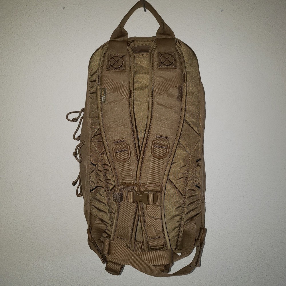 USMC Camelbak MULE Maximum Gear Day Assault Hydration Pack Backpack Coyote Brown