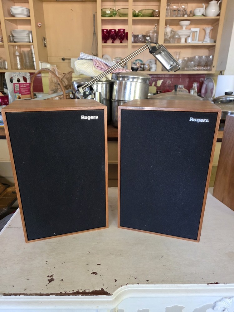 Rogers Speakers LS2 - Matching Serial Set - Walnut