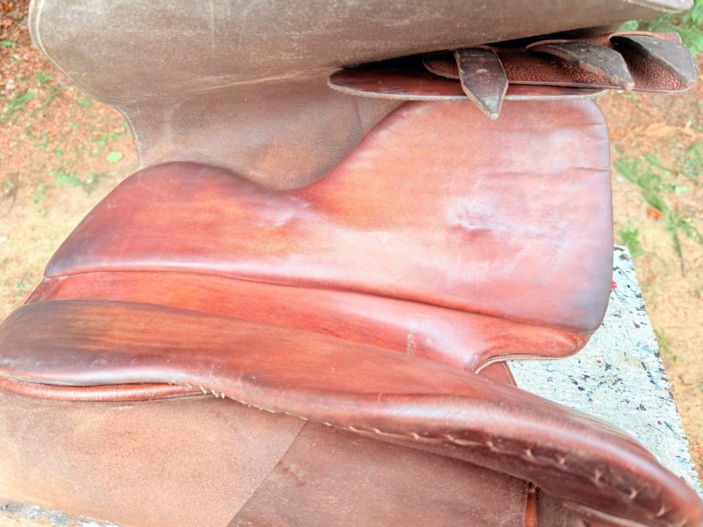 BT Crump English Saddle