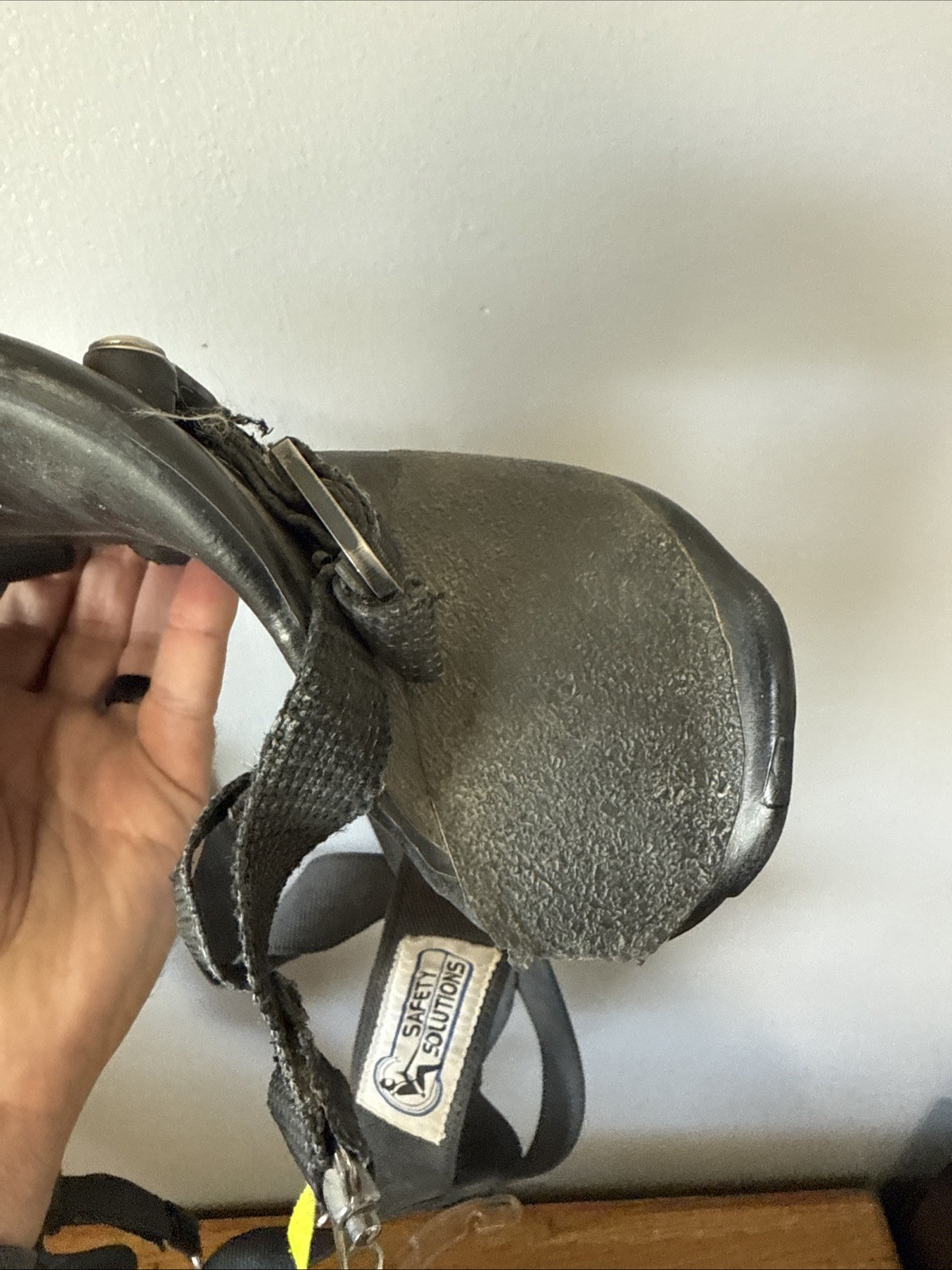 Hutchens Racing Hybrid Pro Head Restraint M Medium Quick Release Tether SFI 38.1