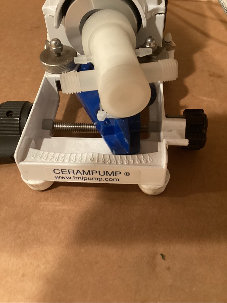 Fluid Metering QG 20 Cerampump