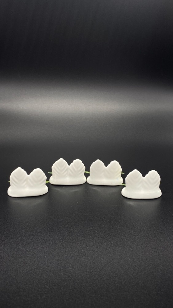 Aynsley Table card holders