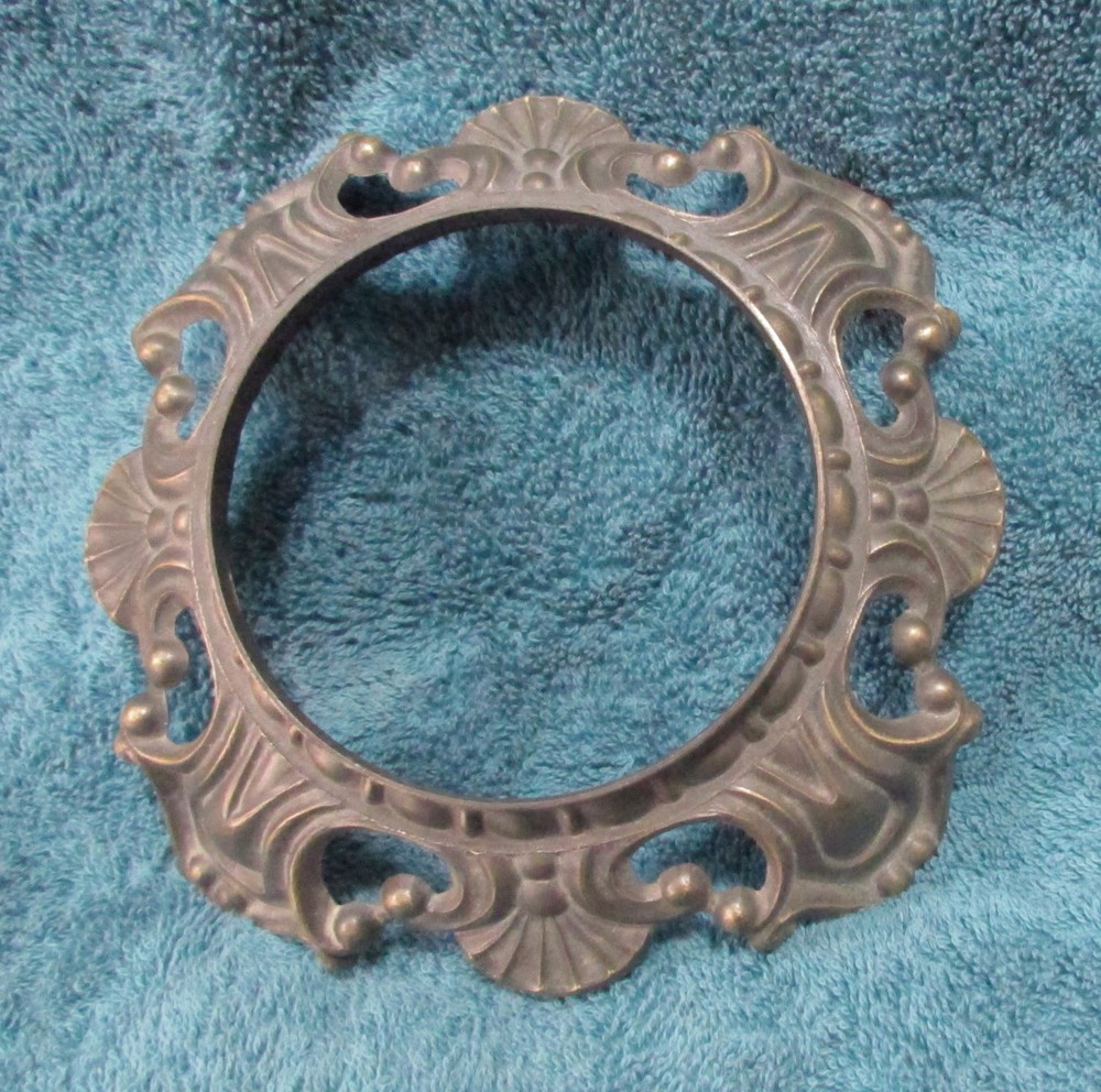 6⅝" Round Ornate Victorian or Rococo Style BRASS LAMP BASE w Scrollwork & Shell