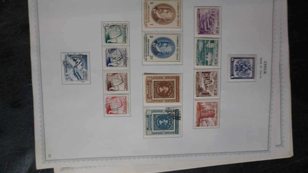 Chile fine collection on pages