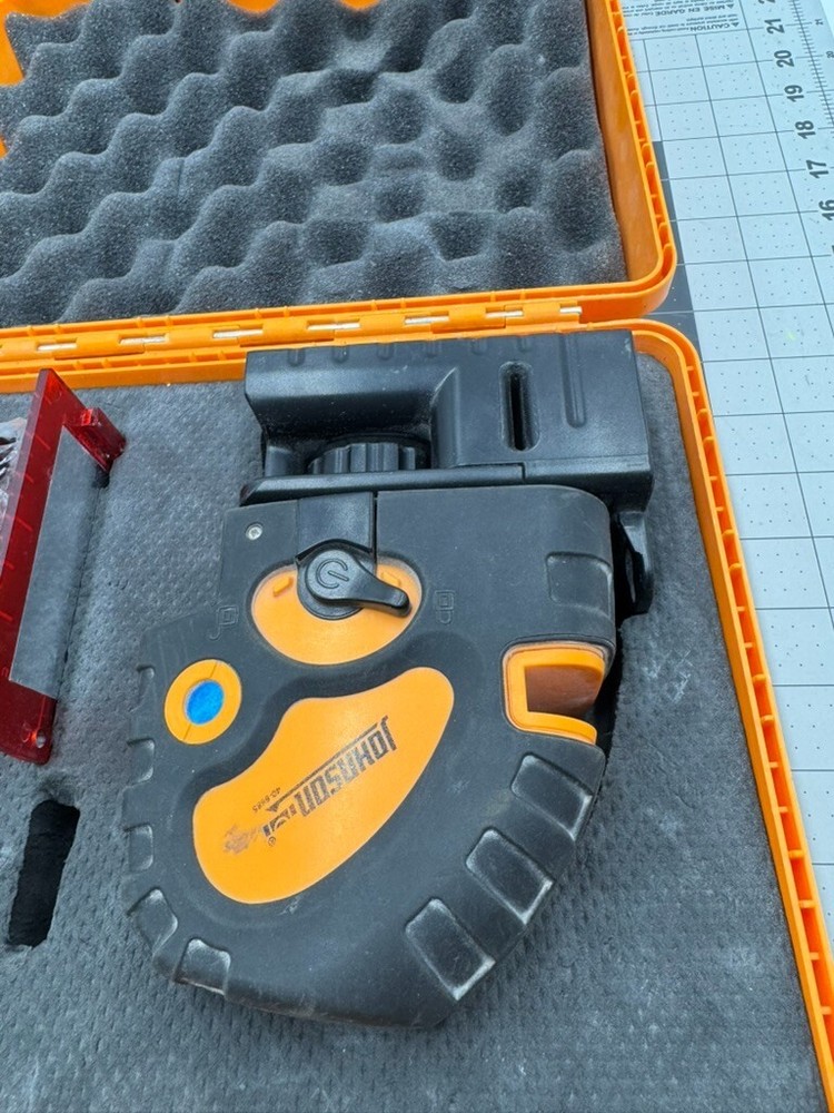 Johnson Level & Tool 40-6685 Line And Dot Laser,