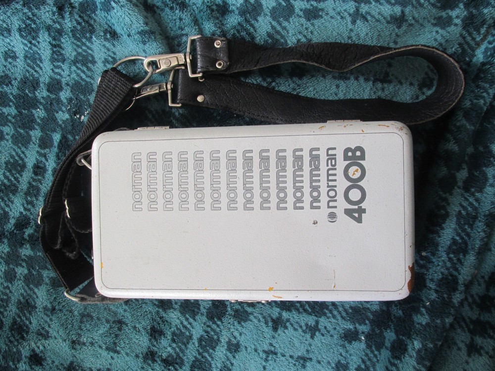 Norman 400B  Norman Lighting  Norman Studio Flash Untested