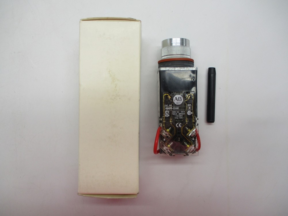 ALLEN BRADLEY 800MR-PT16XK SER.D SELECTOR SWITCH NSMP