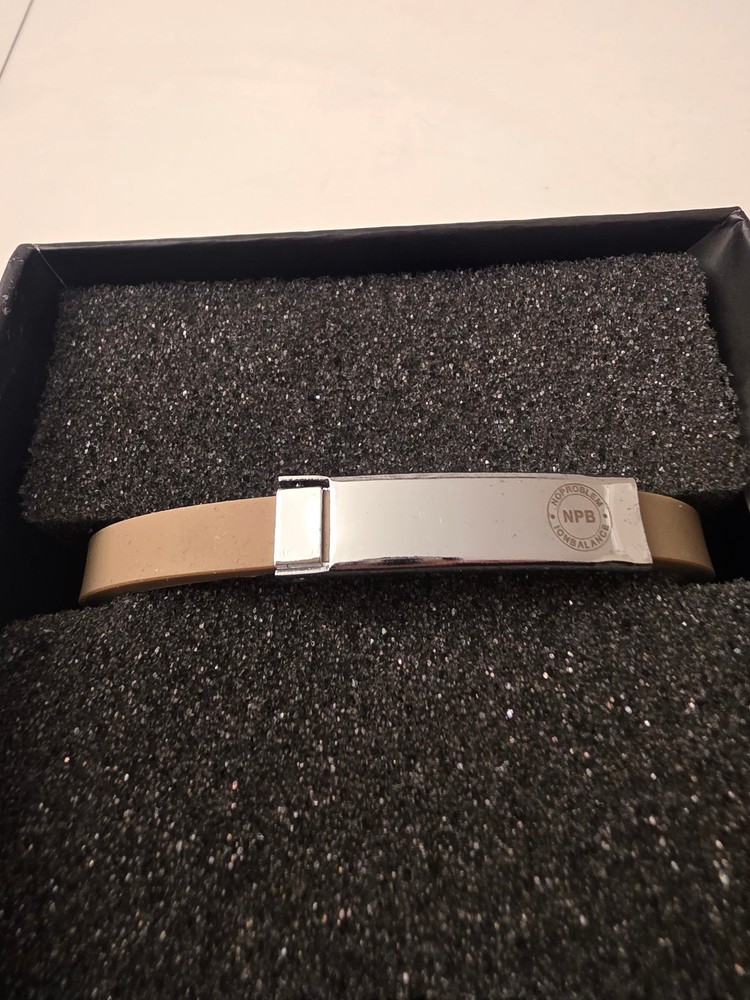 NO PROBLEM ION TITANIUM BALANCE BRACELETS Coffee Color