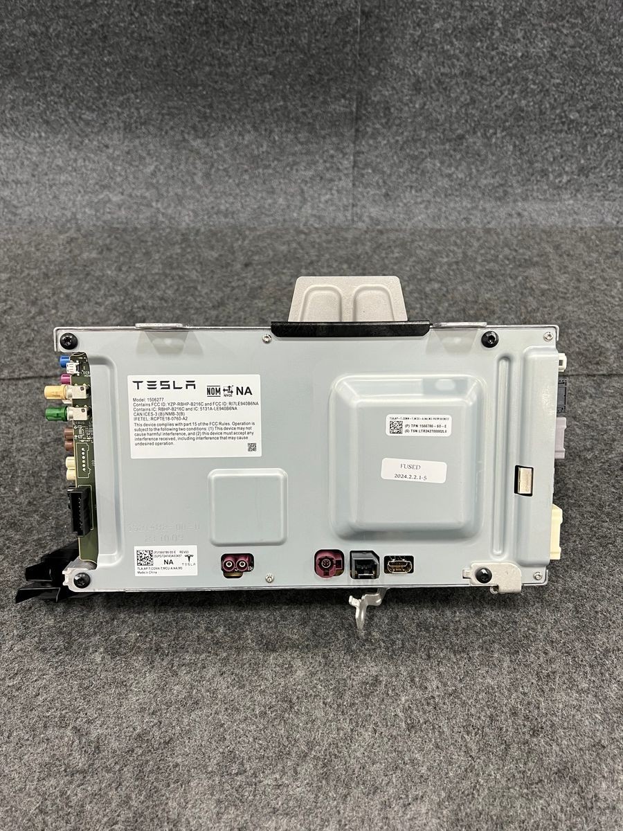 TESLA 1566786-S0-E Media Control Module For 2021-'23 Model 3. No Box*