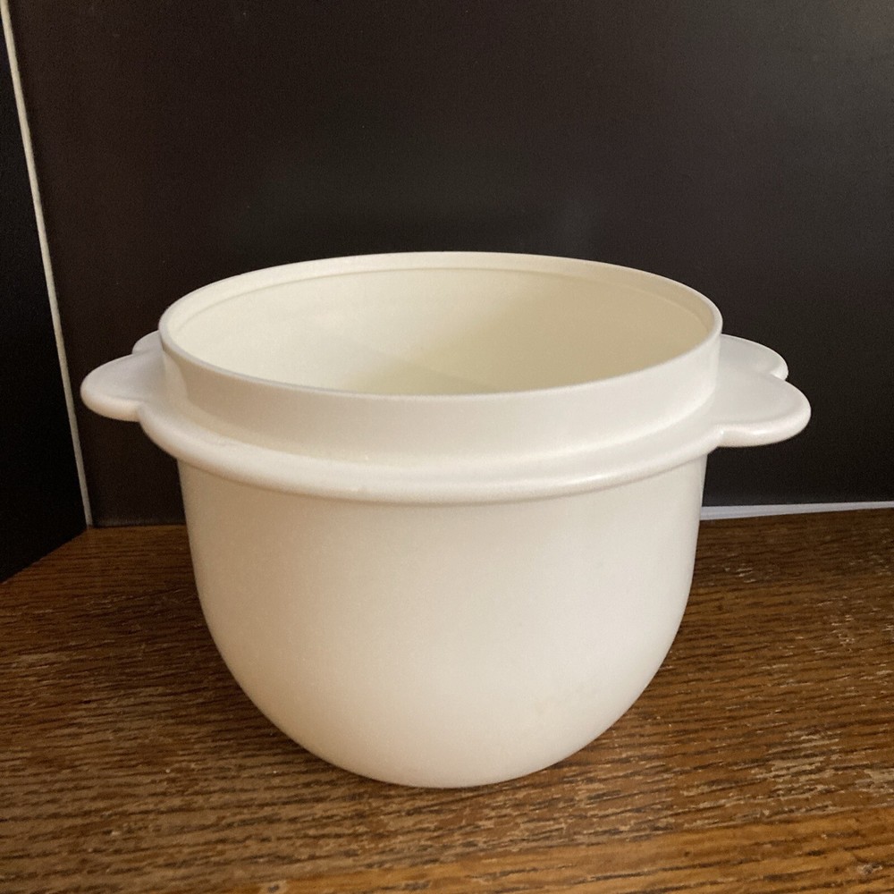 Tupperware 2513-A Replacement Bowl