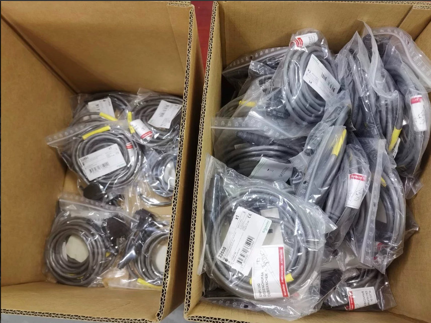 1PCS NEW Schneider 33590 Test Kit cable 33590 Fast Shipping