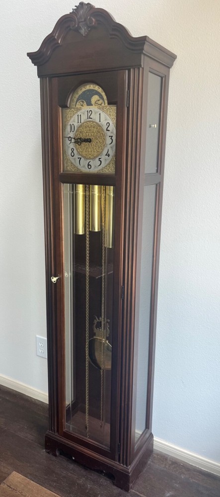 Howard Miller Nicea Model Grandfather Clock