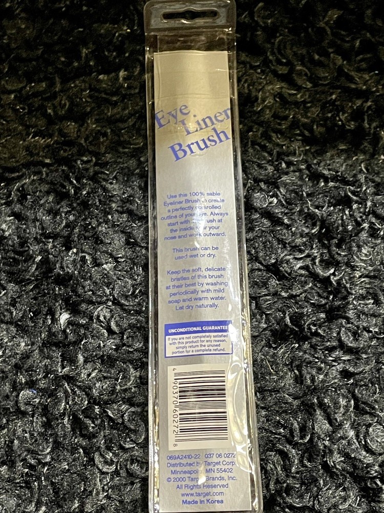 Target Eye Liner Brush NIP