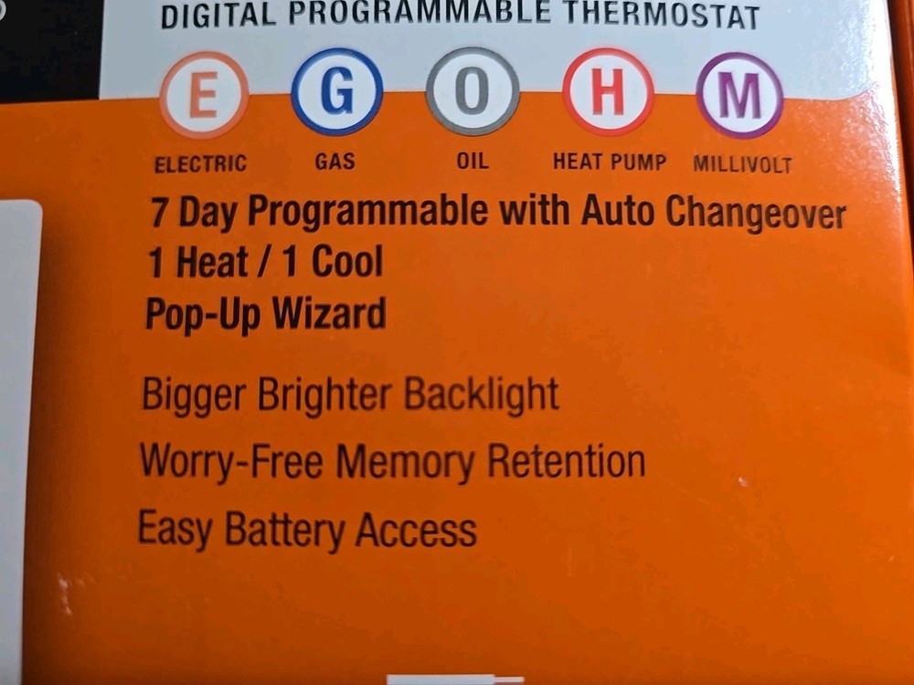 Robertshaw Digital Programmable Thermostat RS6110