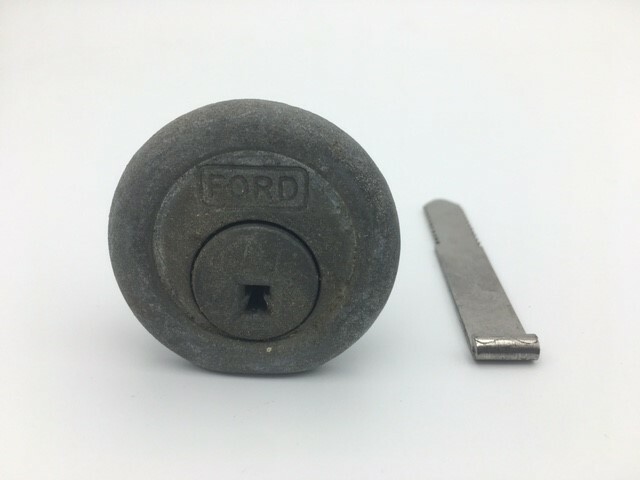 Original Ford Gum Machine Lock and Bar code F50 choice: free spin or normal