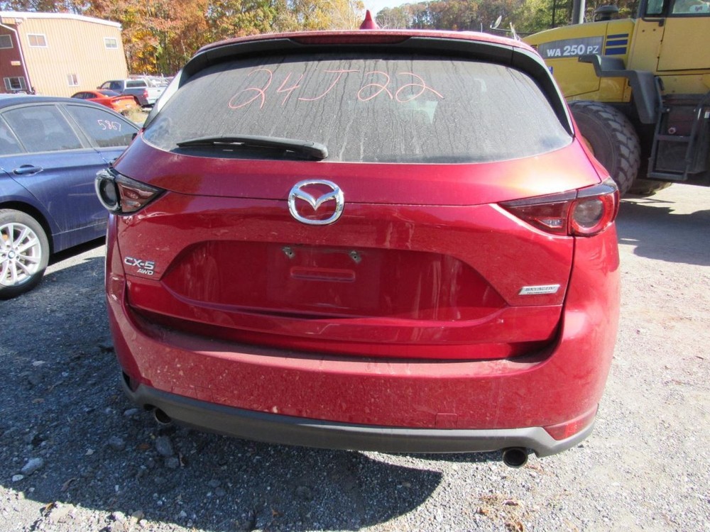 CX-5 2017 Glove Box 1000541