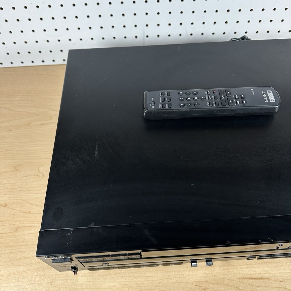 Sony CDP-C69ES 5 Disc CD Player HD w/ Remote Tested