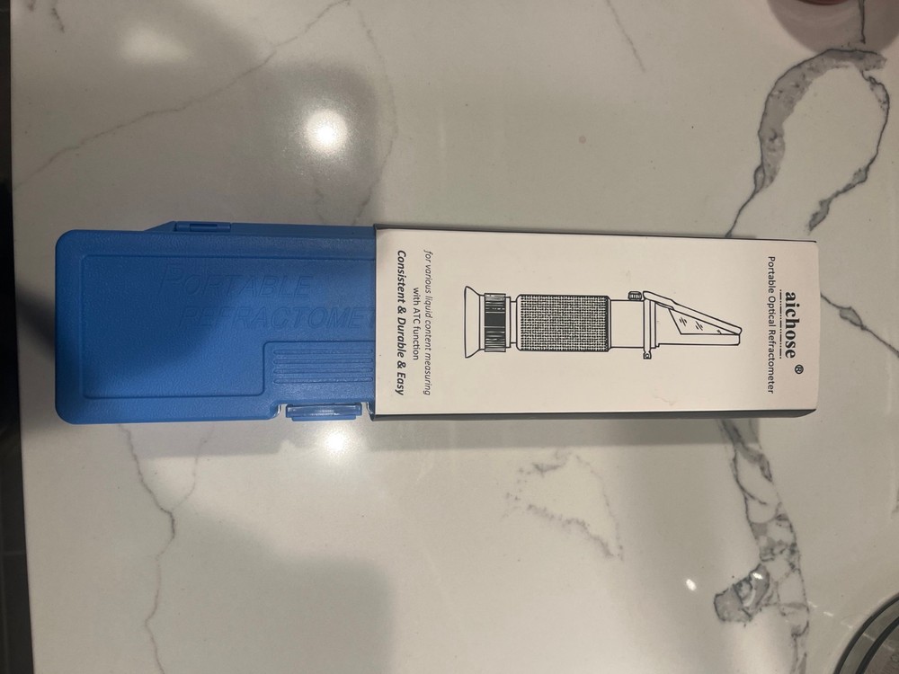 Aichose Portable Optical Refractometer NEW OPEN BOX