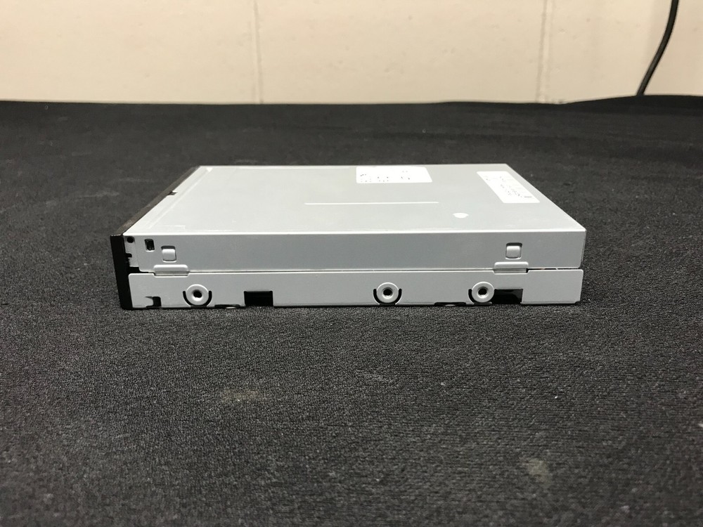 Sony MPF920 T/B73 Internal Desktop 3.5" inch Floppy Disk Drive