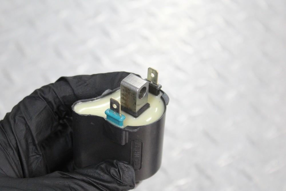 2014 HONDA CBR500R IGNITION COIL SPARK PLUG CAP SET PAIR