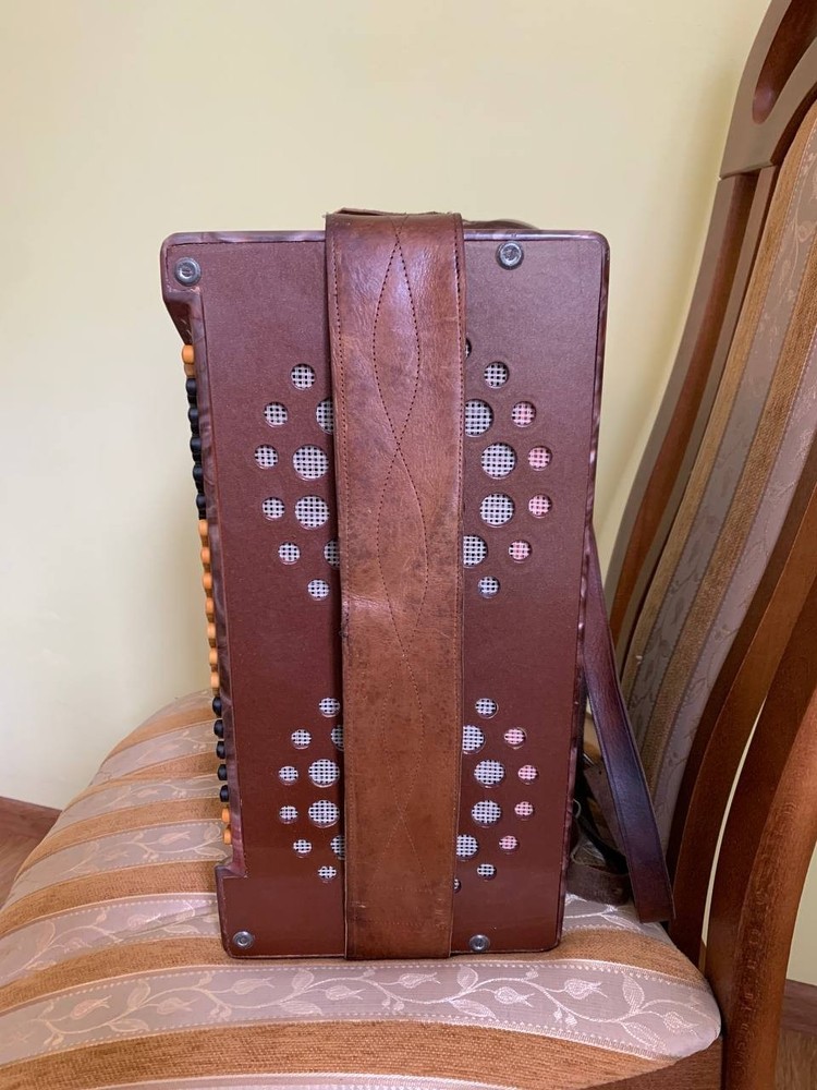 Баян Кремінне, хроматичний акордеон 100 басів, зроблено в Україні, народний музи