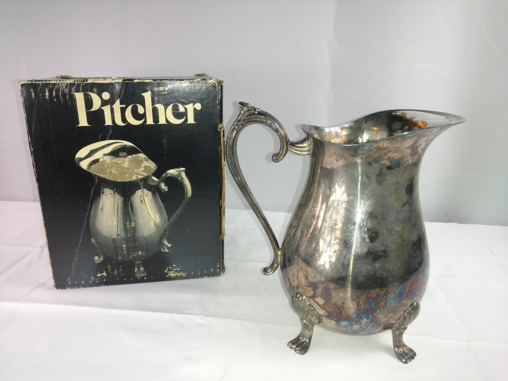 Vtg Leonard Silver MFG. Silverplated Two Quart Footed Pitcher W Ice Guard Boston