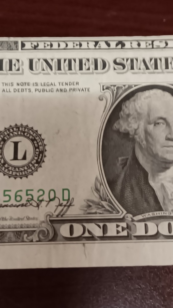 MAJOR ERROR 1974 $1 FRN - Misaligned Overprint (Low Seal/SN) & Miscut Note