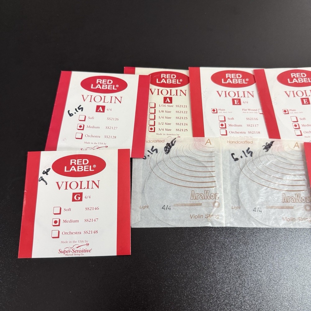 Violin String Set Red Label Super Sensitive Medium And 1/2 Size