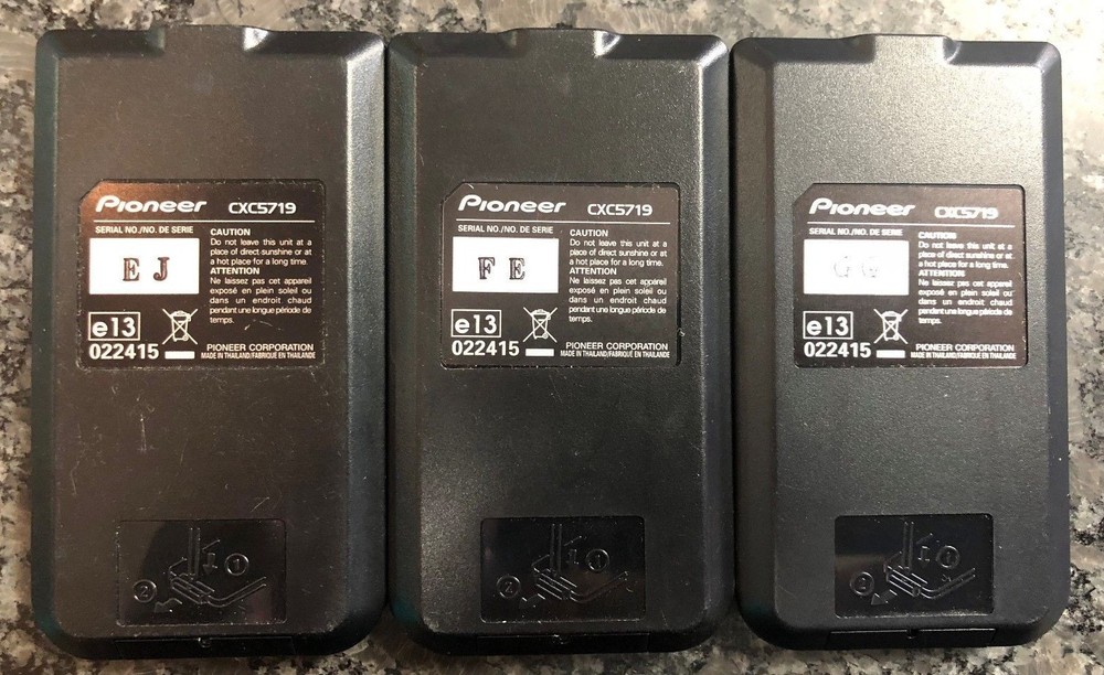 Pioneer CXC5719 remote controller for radio headunit single remote