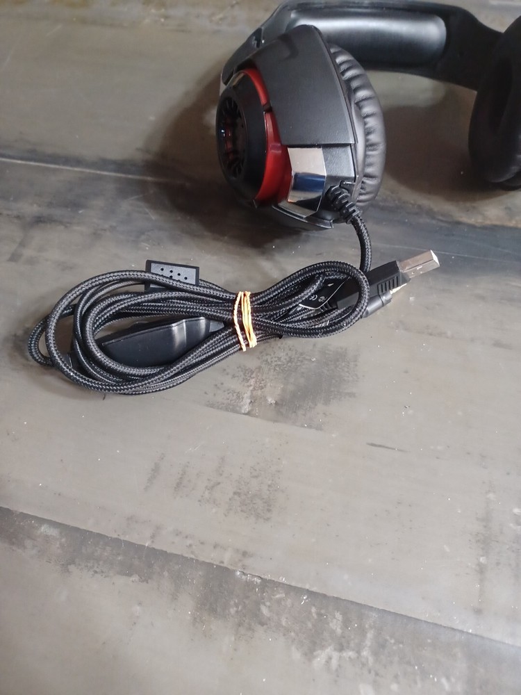 Nyko Core Headset Universal Wired Audio and Chat Headset