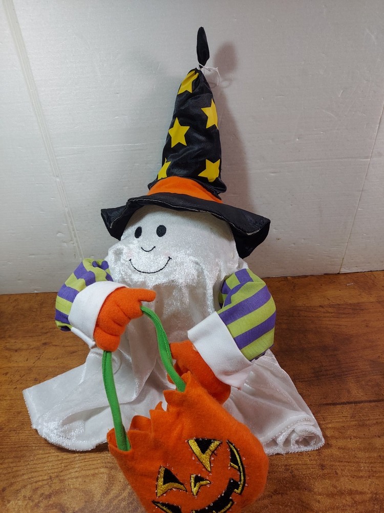 Halloween Ghost in Hat Holding Candy Bag 20"