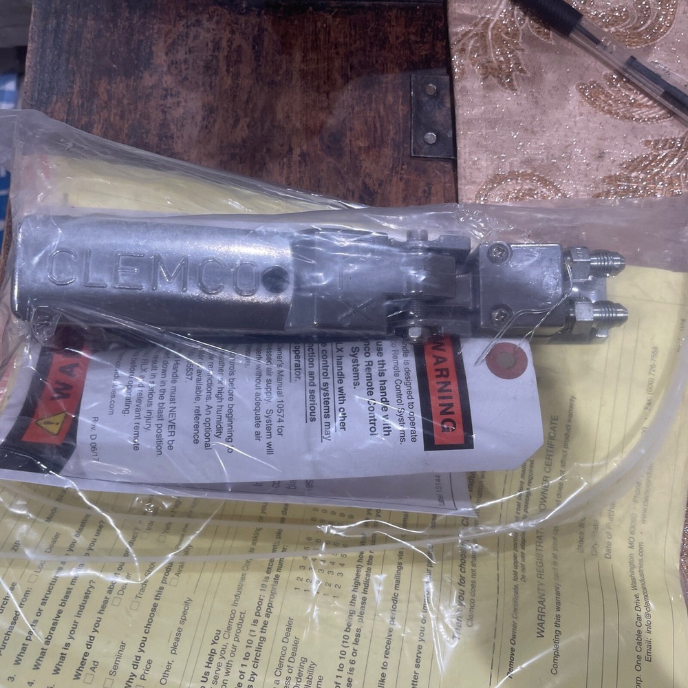 Clemco RLX Pneumatic Control Handle #10565. New.
