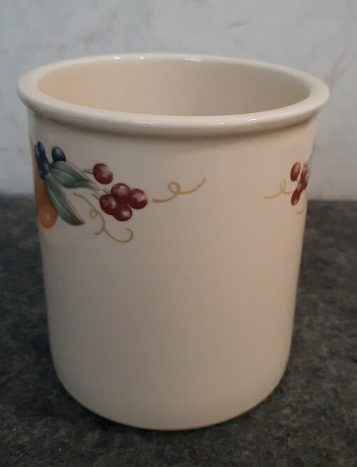Corelle Abundance Fruit Pattern Utensil Holder Crock 5 " Tall