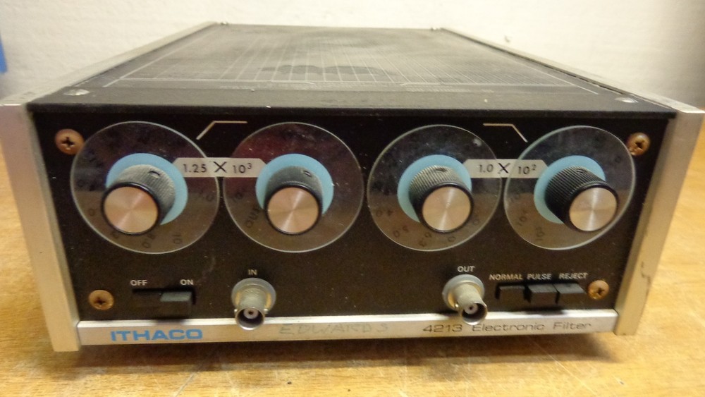 Ithaco Electronic Filter Model 4213
