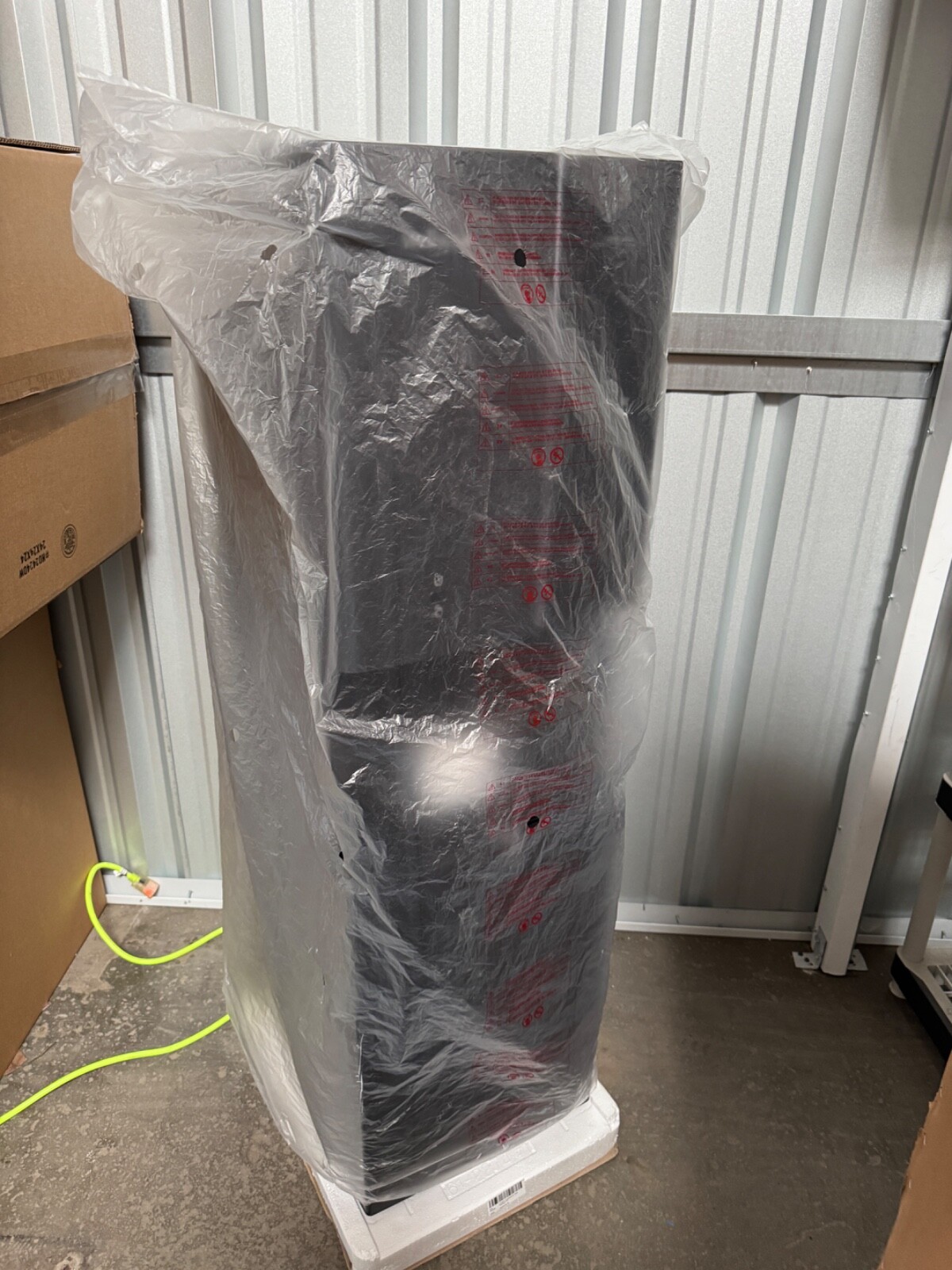 Wellsys i14 Touchless Hot Cold Ambient Water & Ice Dispenser Holds 13.2 lb Ice