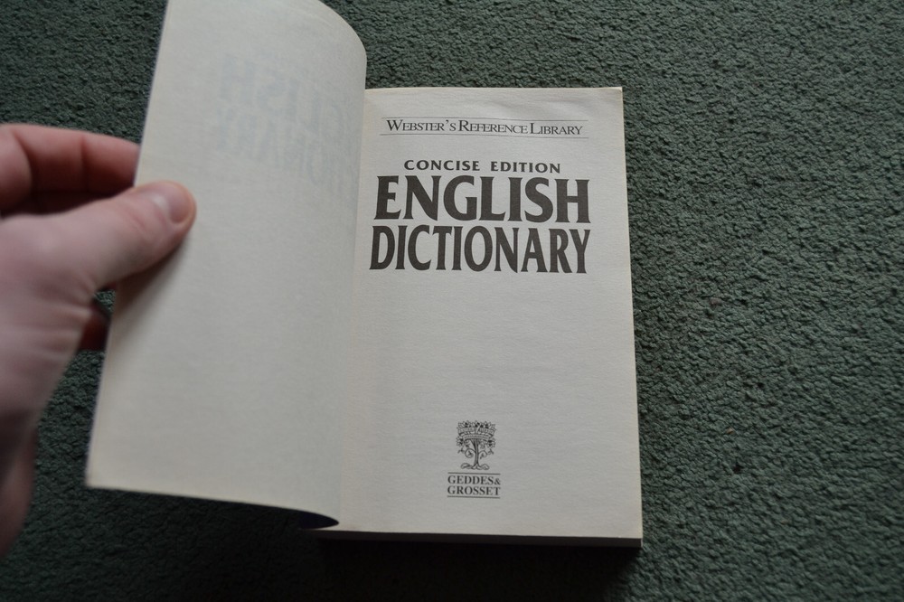 Webster's Reference Library Concise Edition English Dictionary Paperback 2011