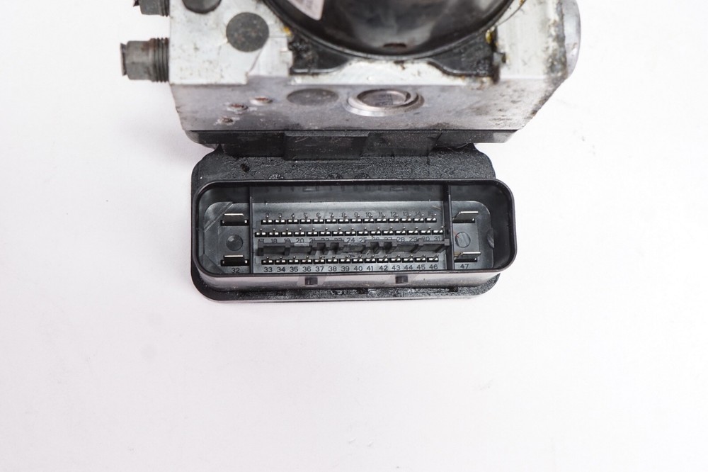 MAZDA 5 ABS Pump Module Modulator Valve OEM 2010 - 2015