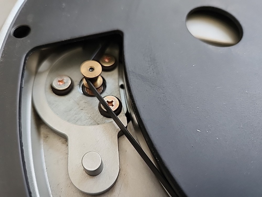 Technics Model SL-B2 Belt Drive Frequency Generator Turntable Tested -READ