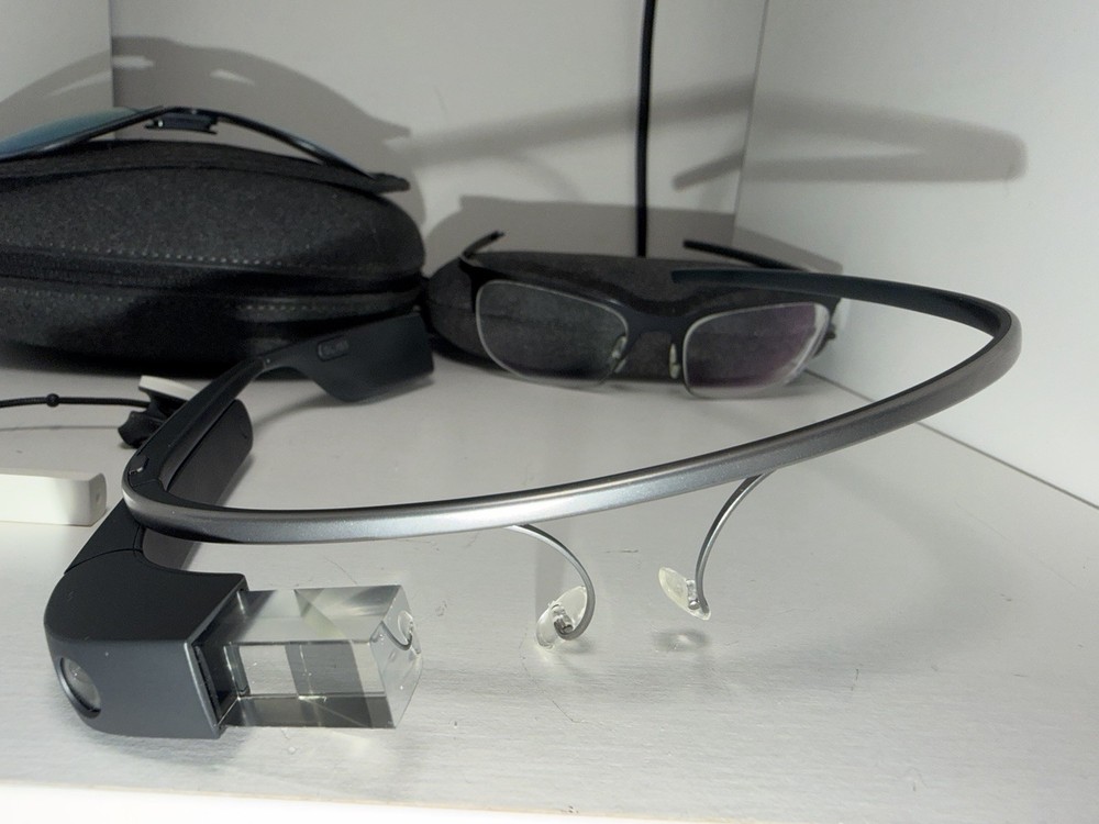 Google Glass XE Explorer Edition Prescription Frames, working great!