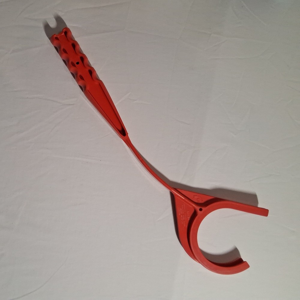 MTM EZ-Throw Clay Thrower Red Used