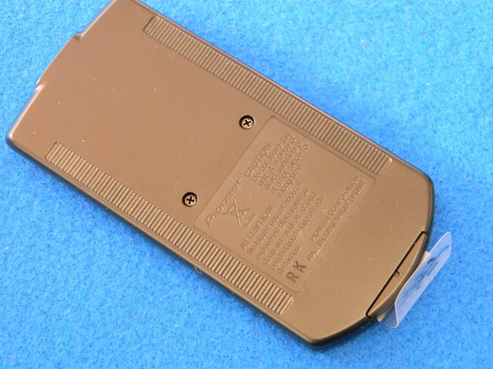 PIONEER STEREO REMOTE CONTROL CONTROLLER IN DASH CXE5116