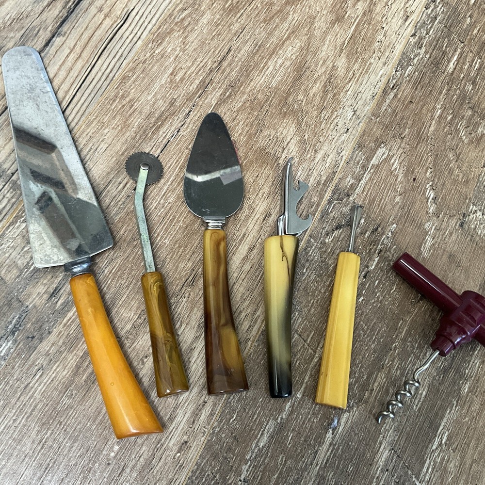 Vintage Bakelite Implements Tested