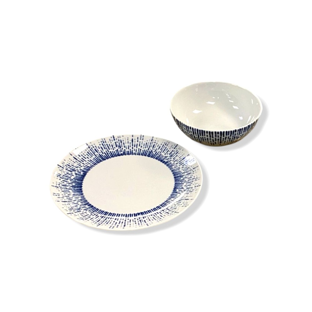 $130 NEIMAN MARCUS 8-Piece Blue White Drizzle Dinnerware Set