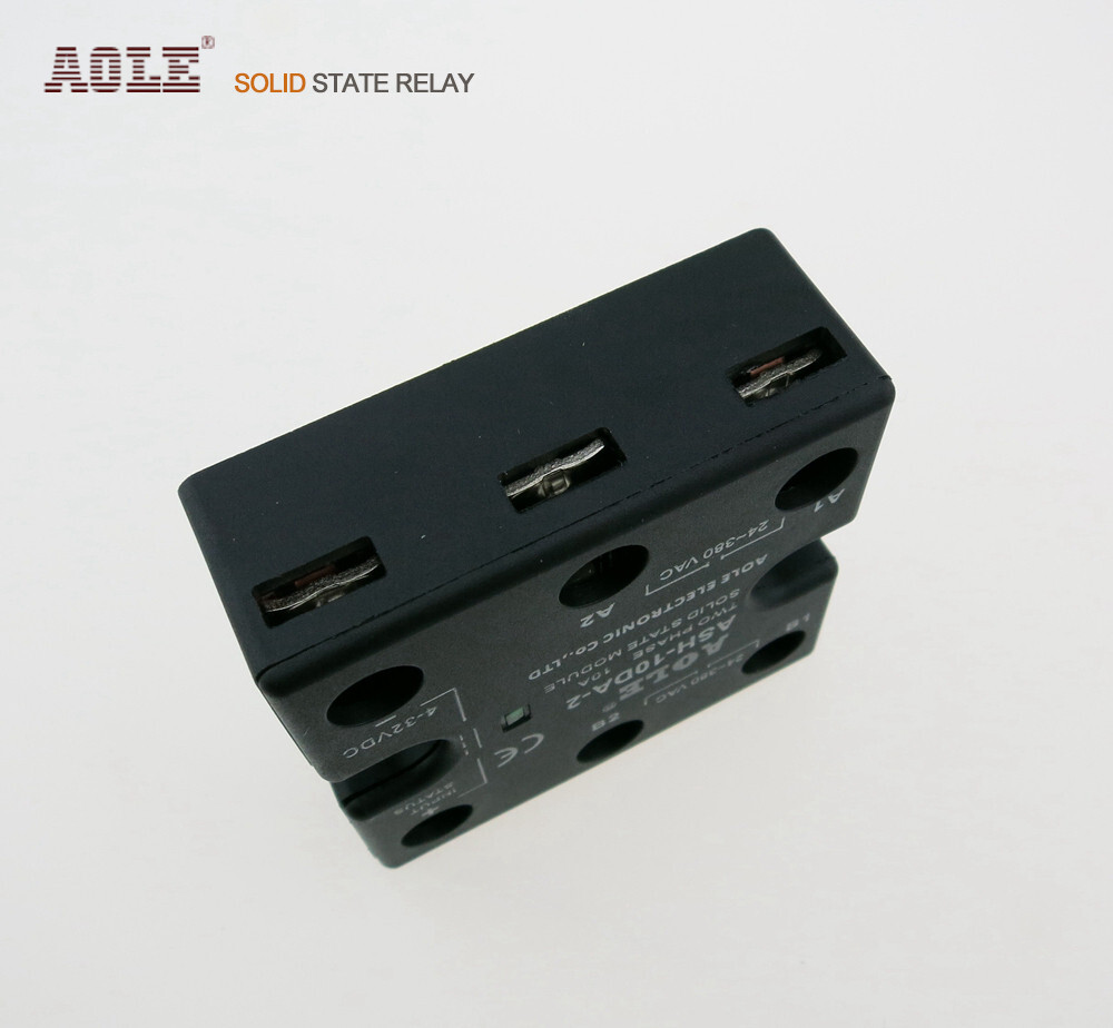 1pcs ASH-10DA-2 10A two-phase solid-state relay 4-32VDC controls 24-380VAC.