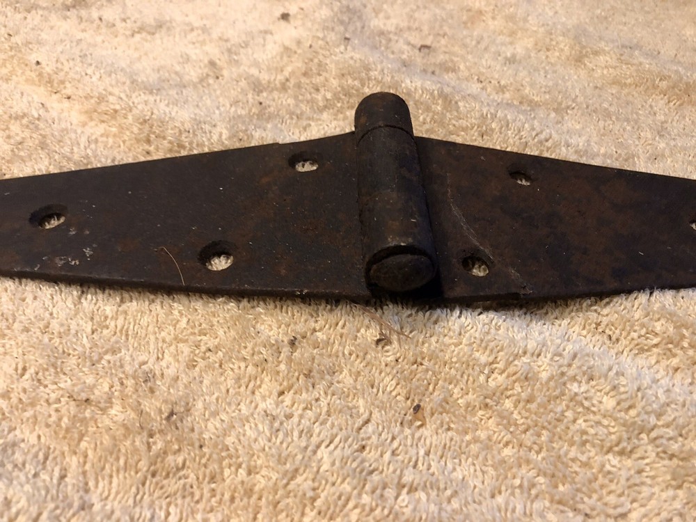 Vintage Hinge (1)