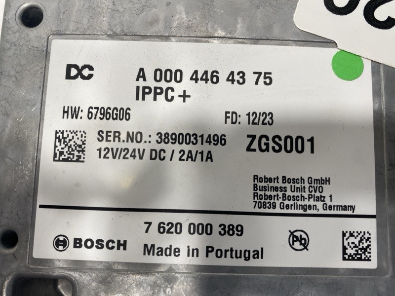 2024 Bosch Cab Module A0004464375 (650-11026)