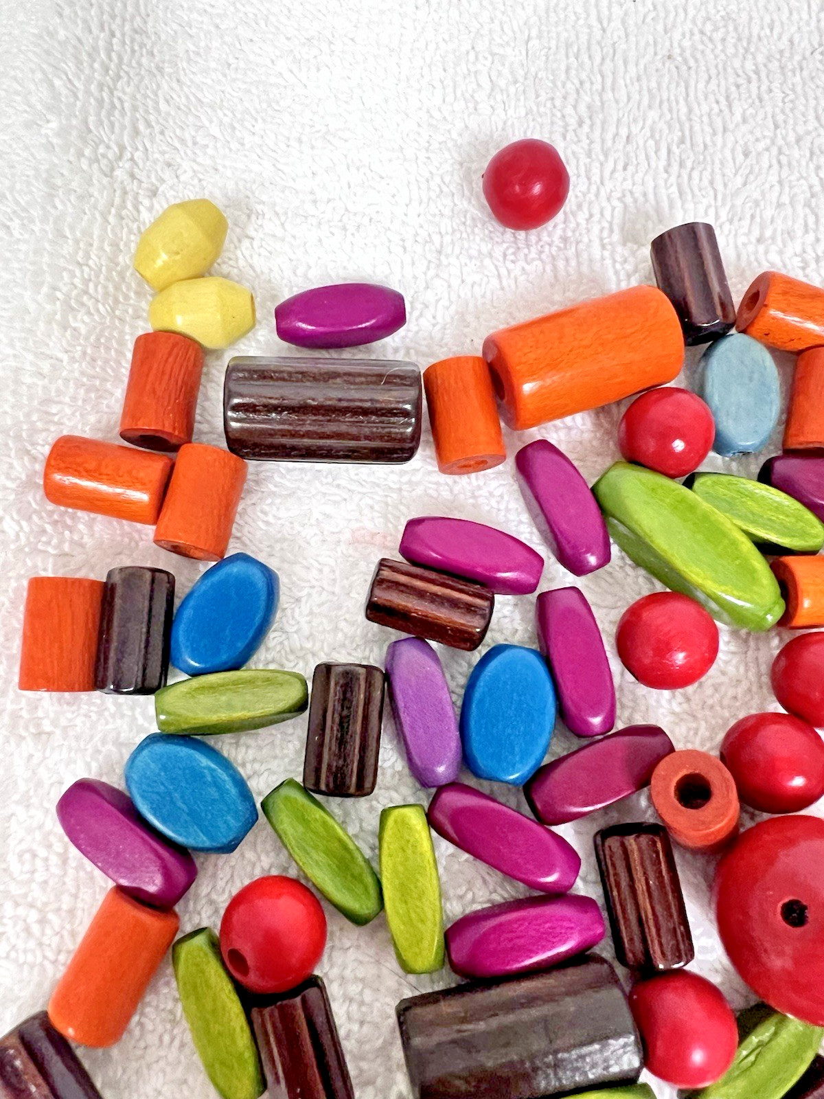 75 Vintage Camp Fire Girls Wood Red Green Blue Beads Awards Tasks Ceremonial